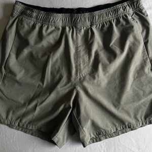 RVCA Sport Shorts in Gray
